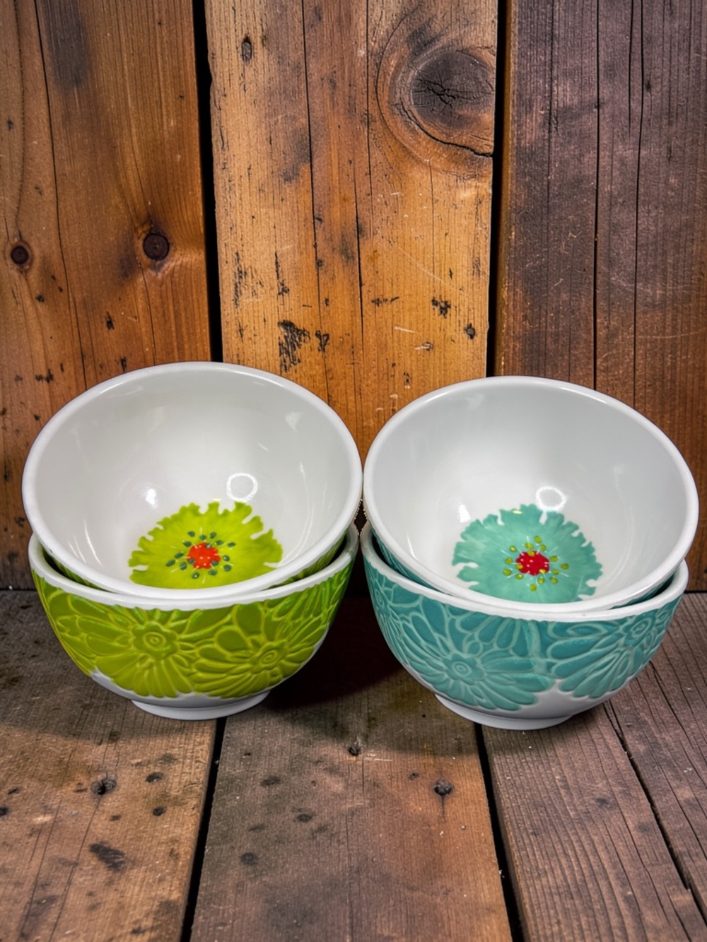 Laurie Gates embossed floral melamine cereal/salad bowls in green & turquoise